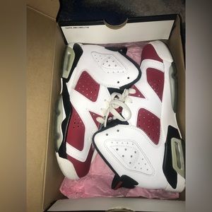 Jordan 6 carmine size 5y